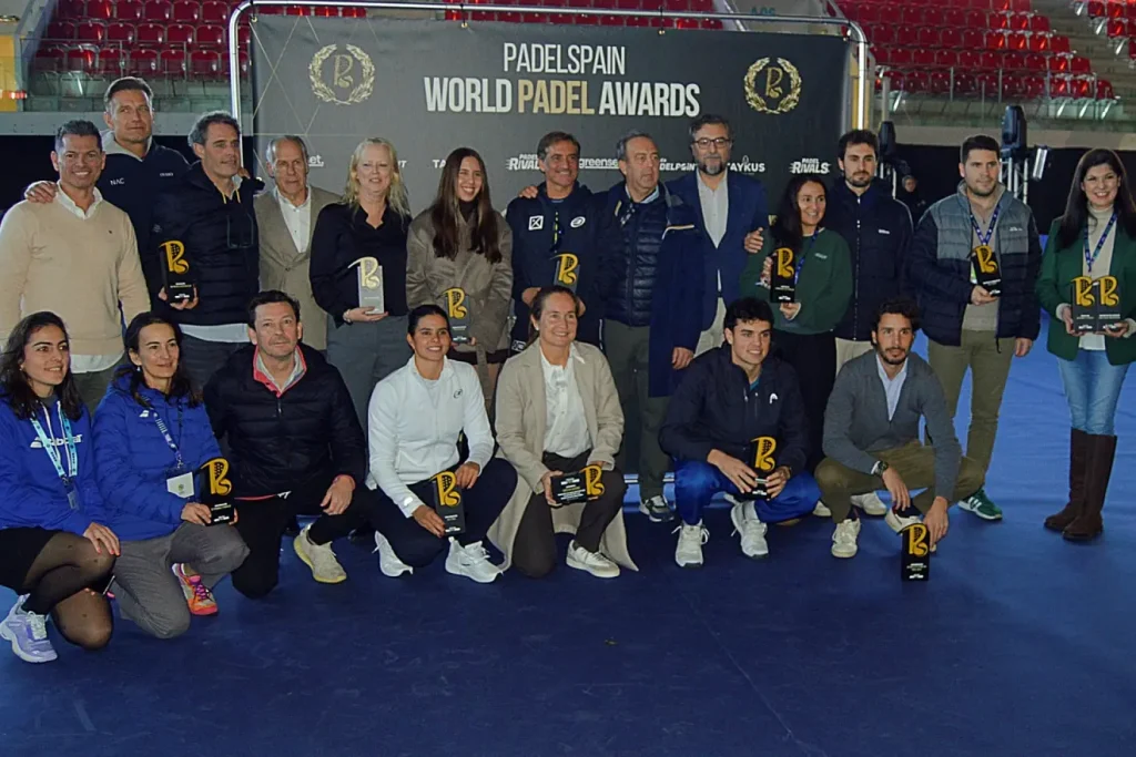 Arturo Coello et Delfi Brea élus meilleurs joueurs de padel 2025