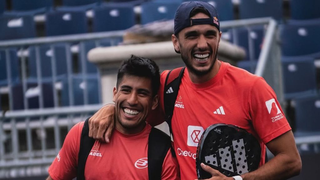 Chingotto cache la pala de Galán avant leur duel à la Reserve Cup
